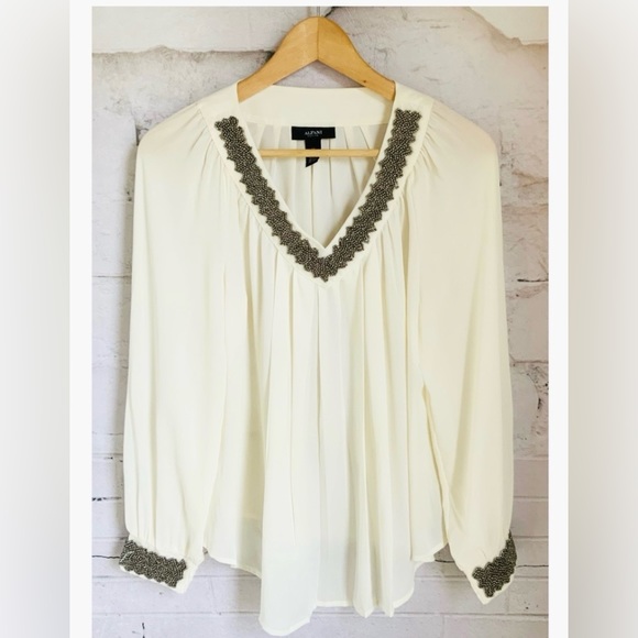 Alfani Tops - ❌SOLD❌ELEGANT ALFANI CREAM BLOUSE
